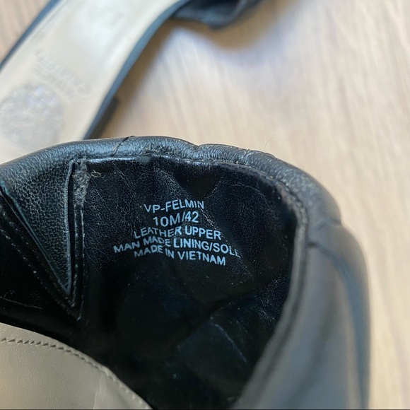 ❌SOLD❌Vince Camuto Felmin Quilted Slides - Picture 7 of 7